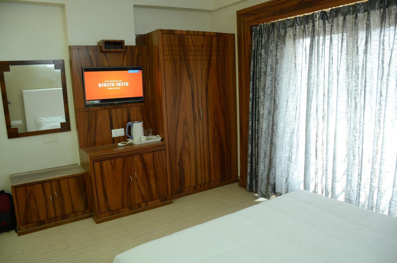 Blue Bay Resort Puri Exterior photo