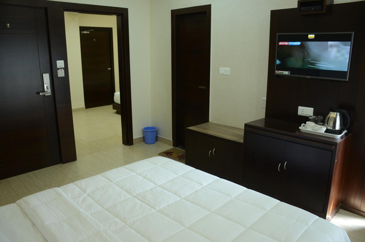 Blue Bay Resort Puri Exterior photo